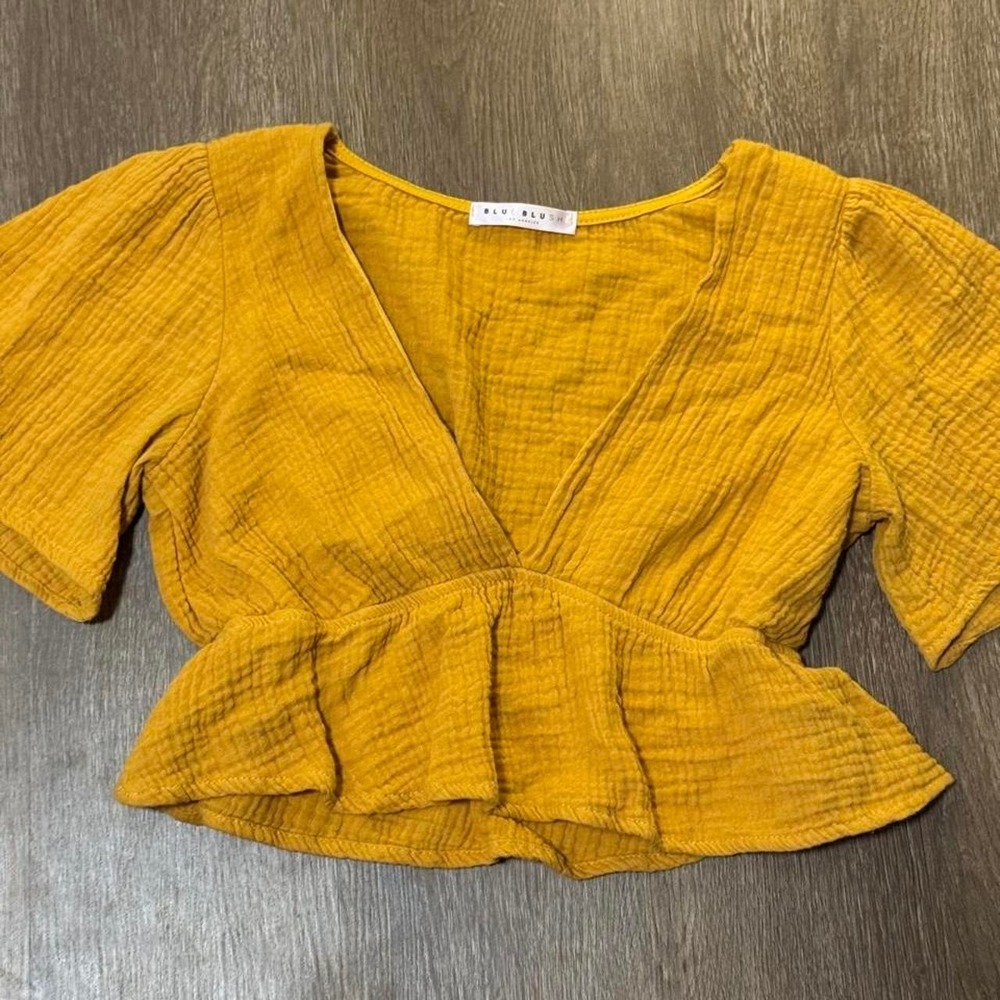 Blue Blush Yellow Crop Top Flowy V-Neck Textured Size Small